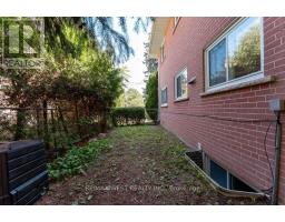 2 Robinter Drive, Toronto, ON M2M3P9 Photo 35
