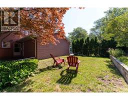 2 Robinter Drive, Toronto, ON M2M3P9 Photo 42