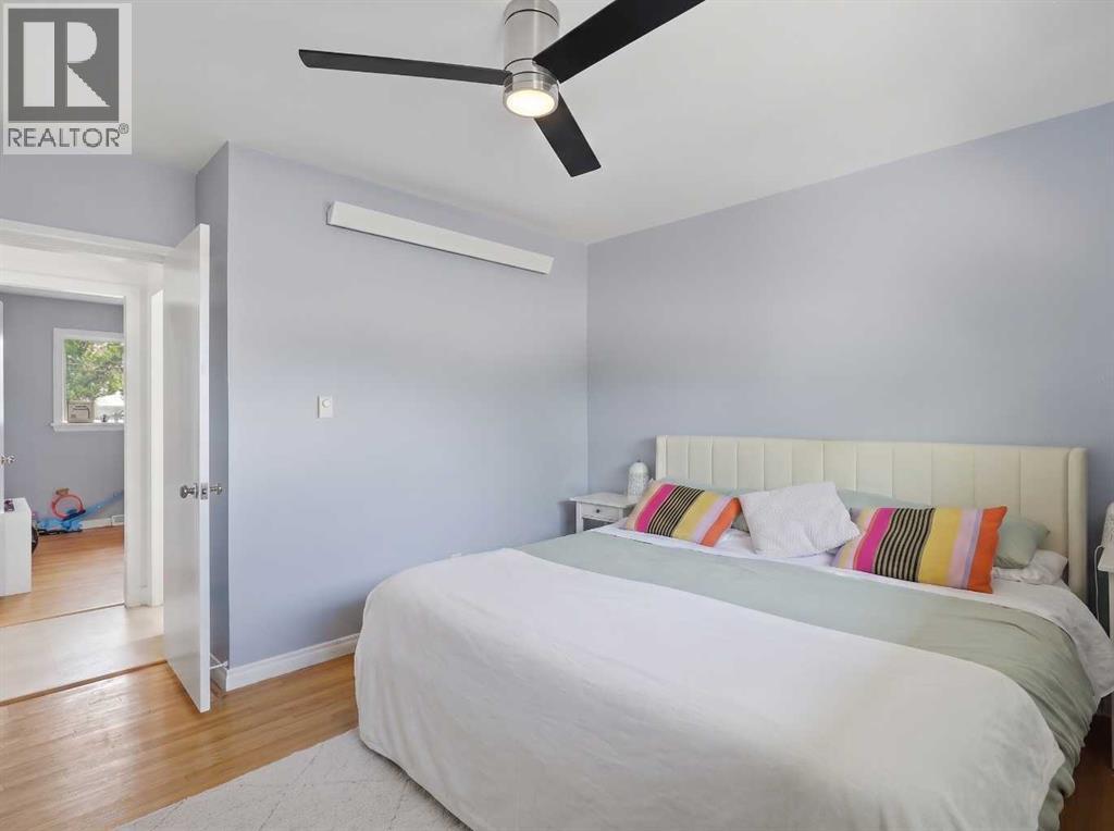 4137 40 Street - Image 13