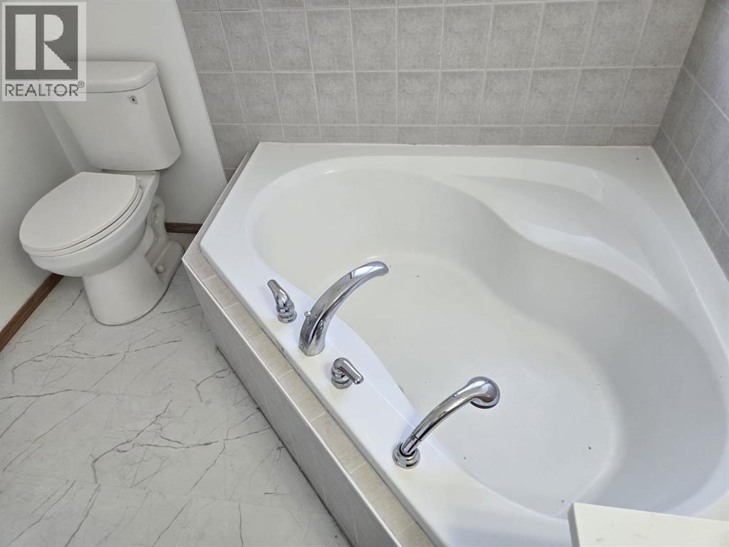 151 Taracove Estate Drive NE - 9