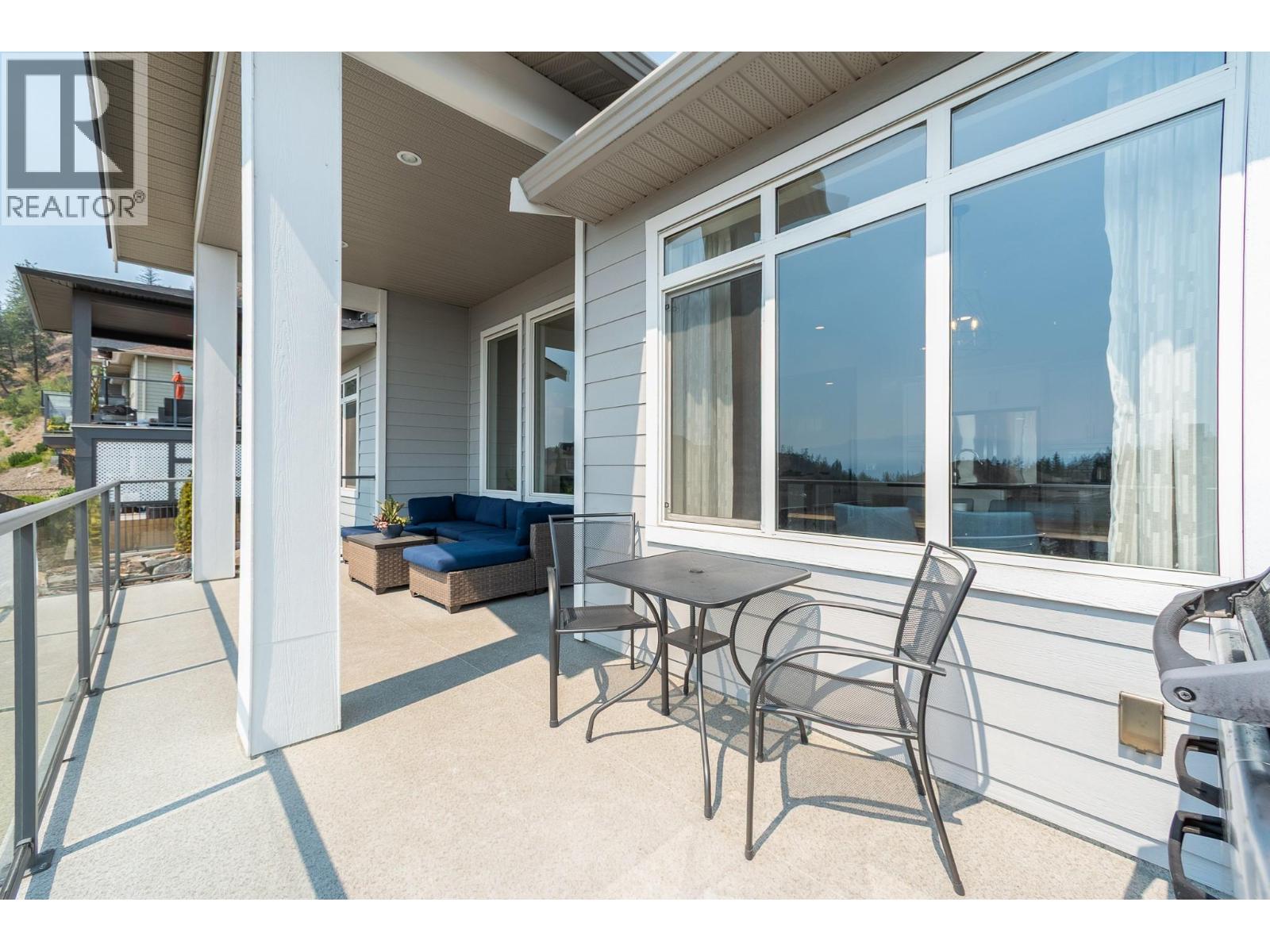  2420 Tallus Heights Drive, West Kelowna
