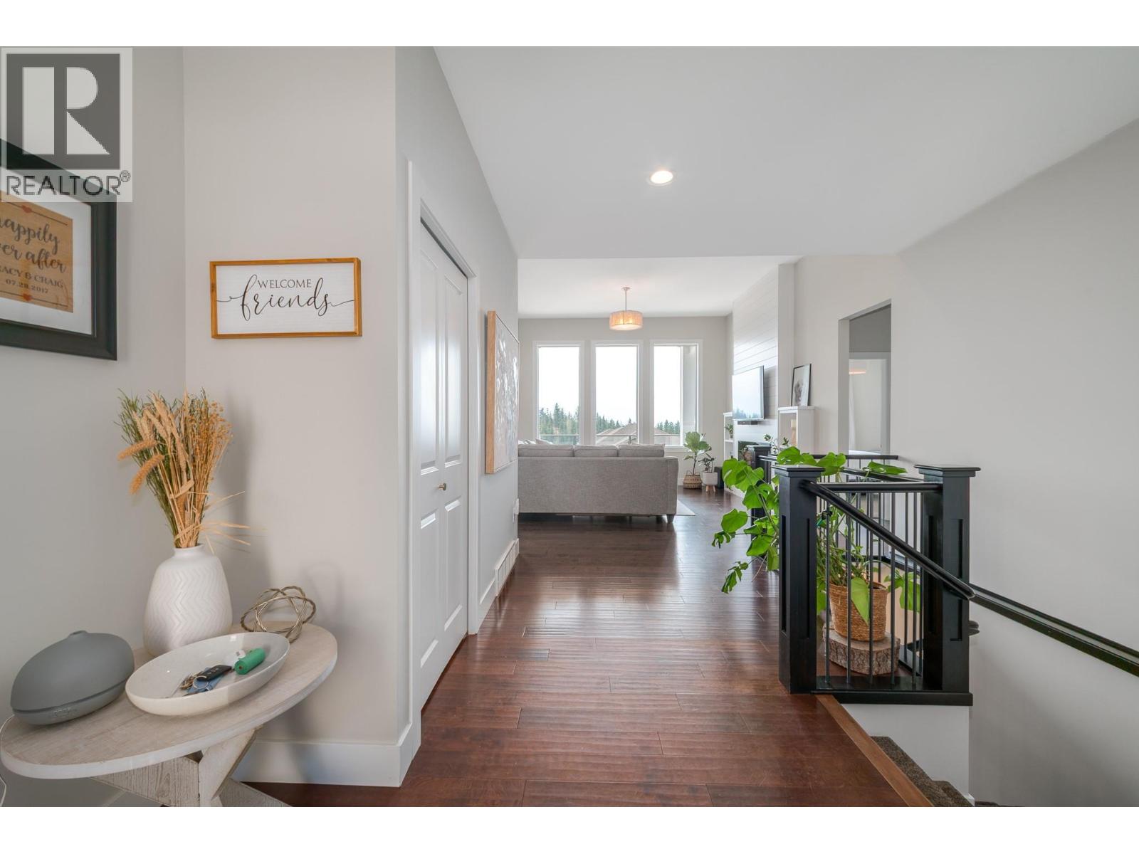  2420 Tallus Heights Drive, West Kelowna