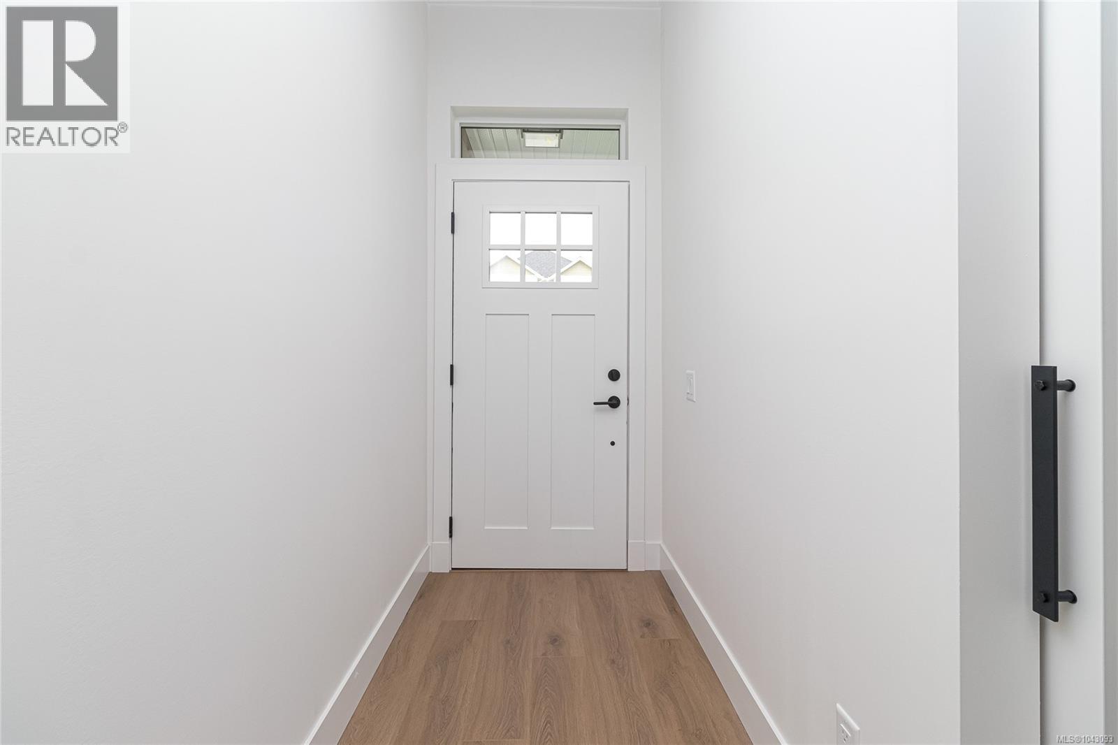 290 Seafield Rd, Colwood