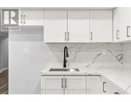 Bsmt - 7 Vecchia Street, Markham, ON L6E1R1 Photo 23