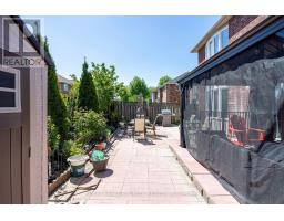 Bsmt - 7 Vecchia Street, Markham, ON L6E1R1 Photo 6