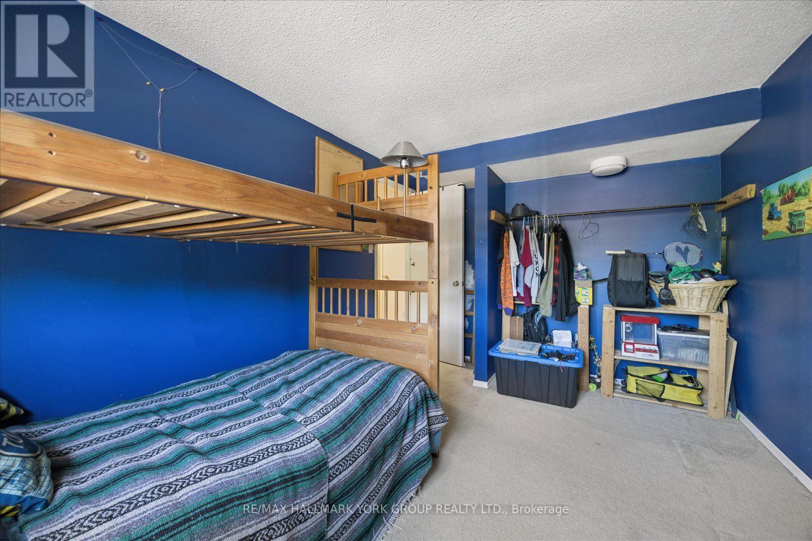 458 CHESTER AVENUE - 26