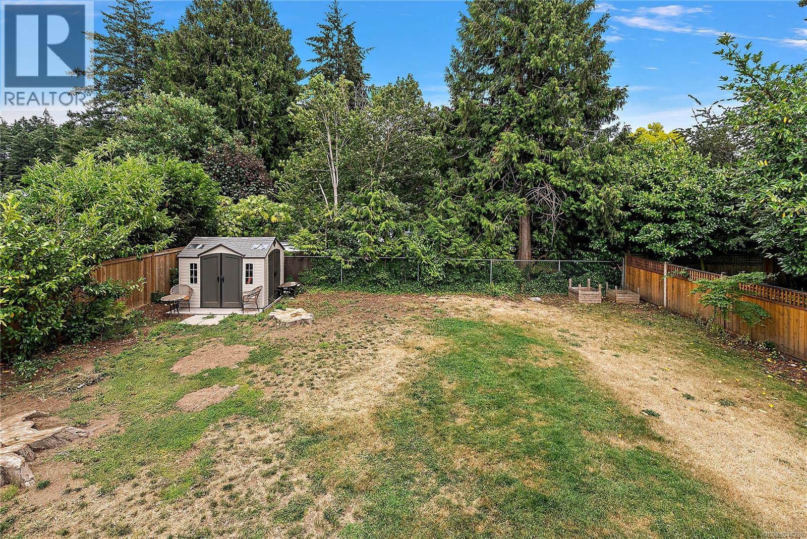 3053 Jenner Rd - 36