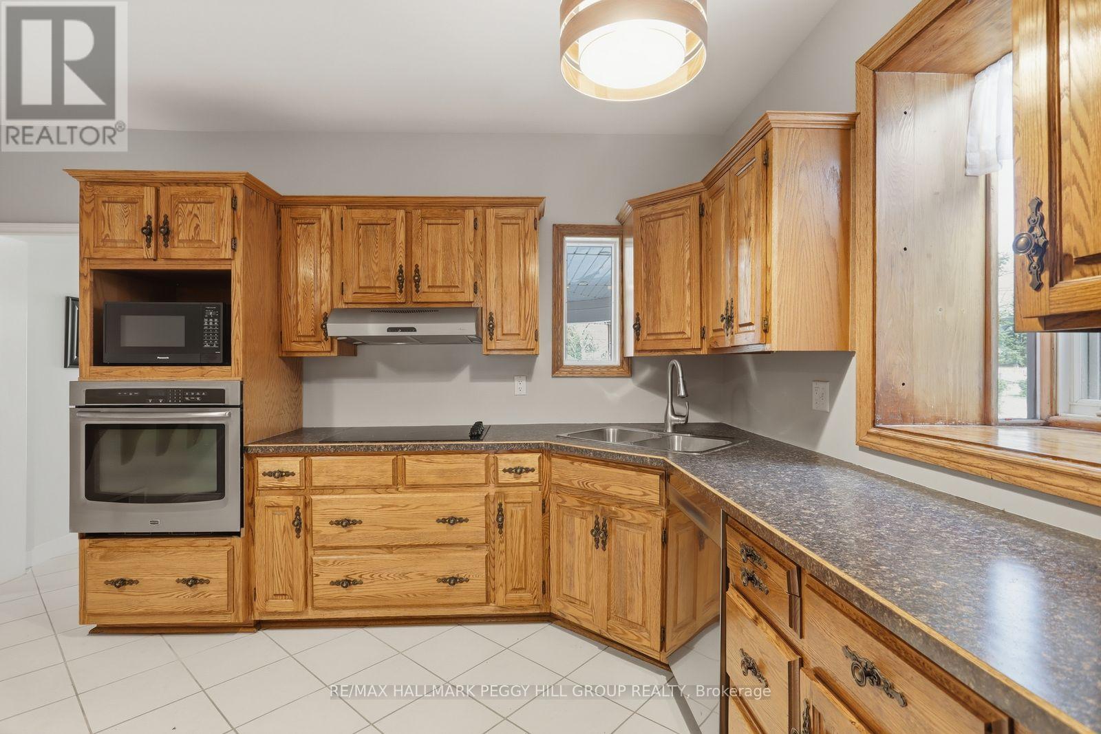 404 MANLY STREET - Image 5