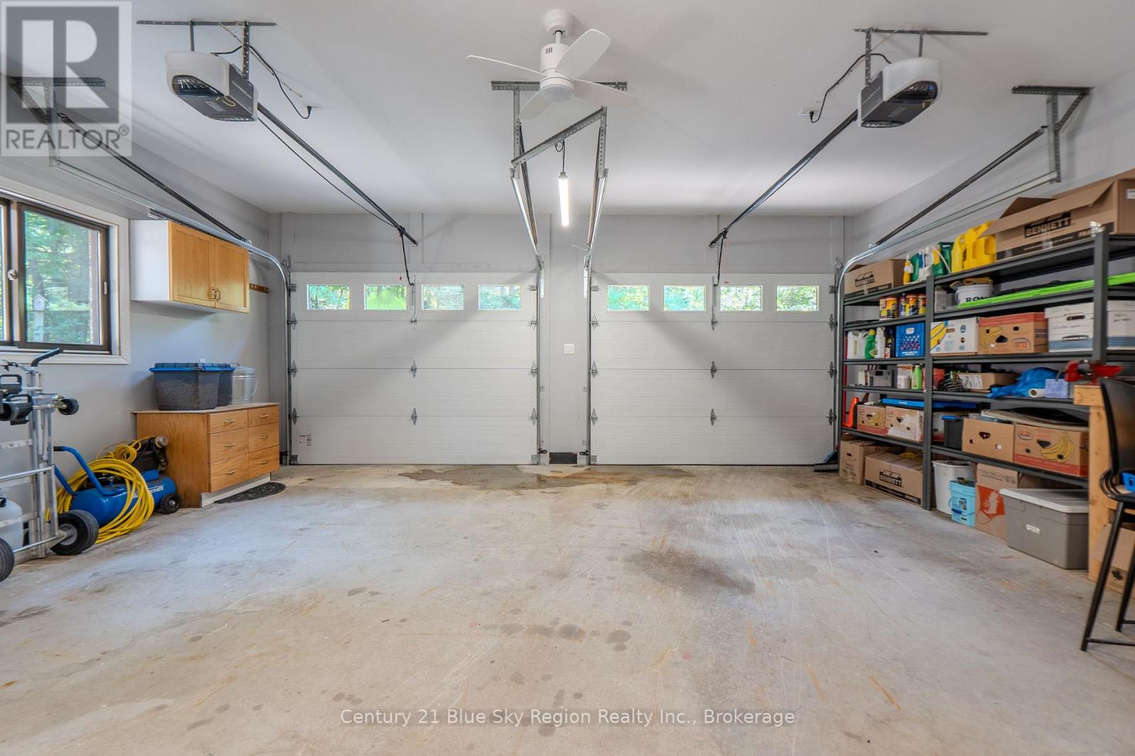 731 MACPHERSON DRIVE - 41
