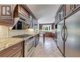 323 Warminster Drive S, Oakville, ON L6L4N1 Photo 15