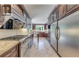 323 Warminster Drive S, Oakville, ON L6L4N1 Photo 16