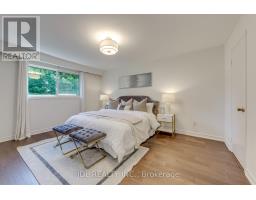 323 Warminster Drive S, Oakville, ON L6L4N1 Photo 30