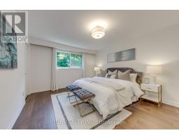 323 Warminster Drive S, Oakville, ON L6L4N1 Photo 31