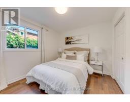 323 Warminster Drive S, Oakville, ON L6L4N1 Photo 38