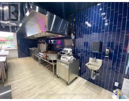 2151 St. Clair Avenue, Toronto, ON M6N1K5 Photo 7