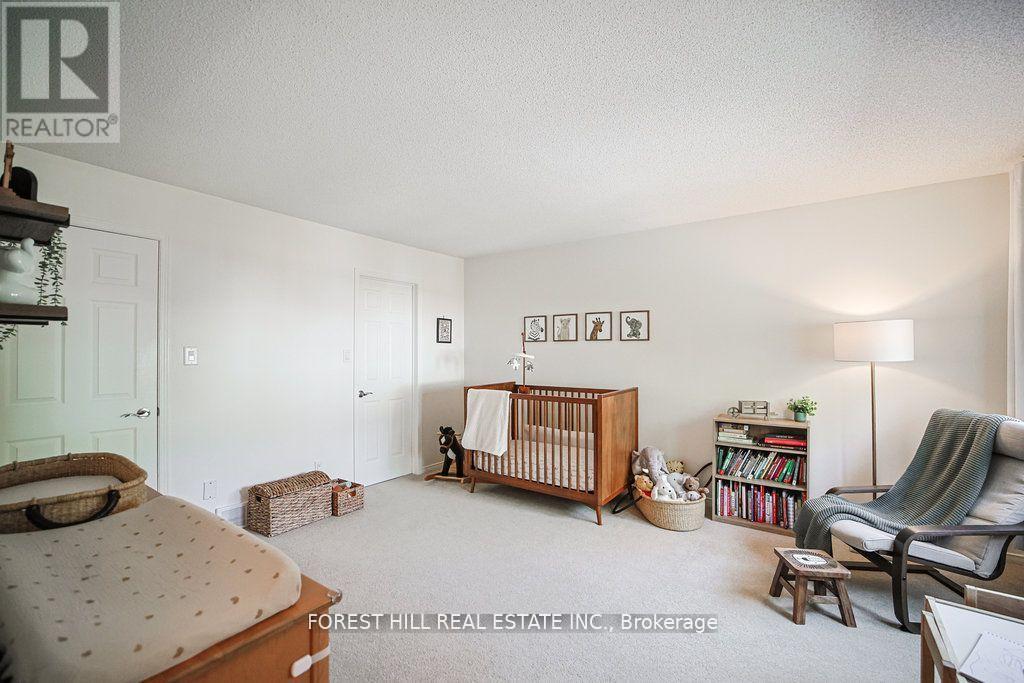 #15 523 BEECHWOOD DRIVE - 18