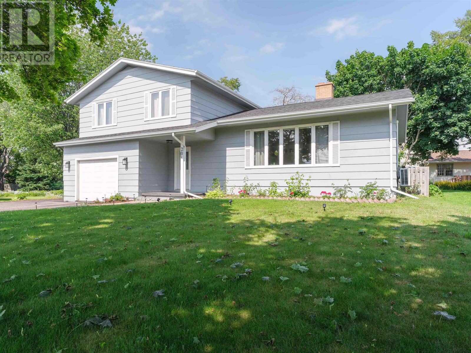 284 North River Road