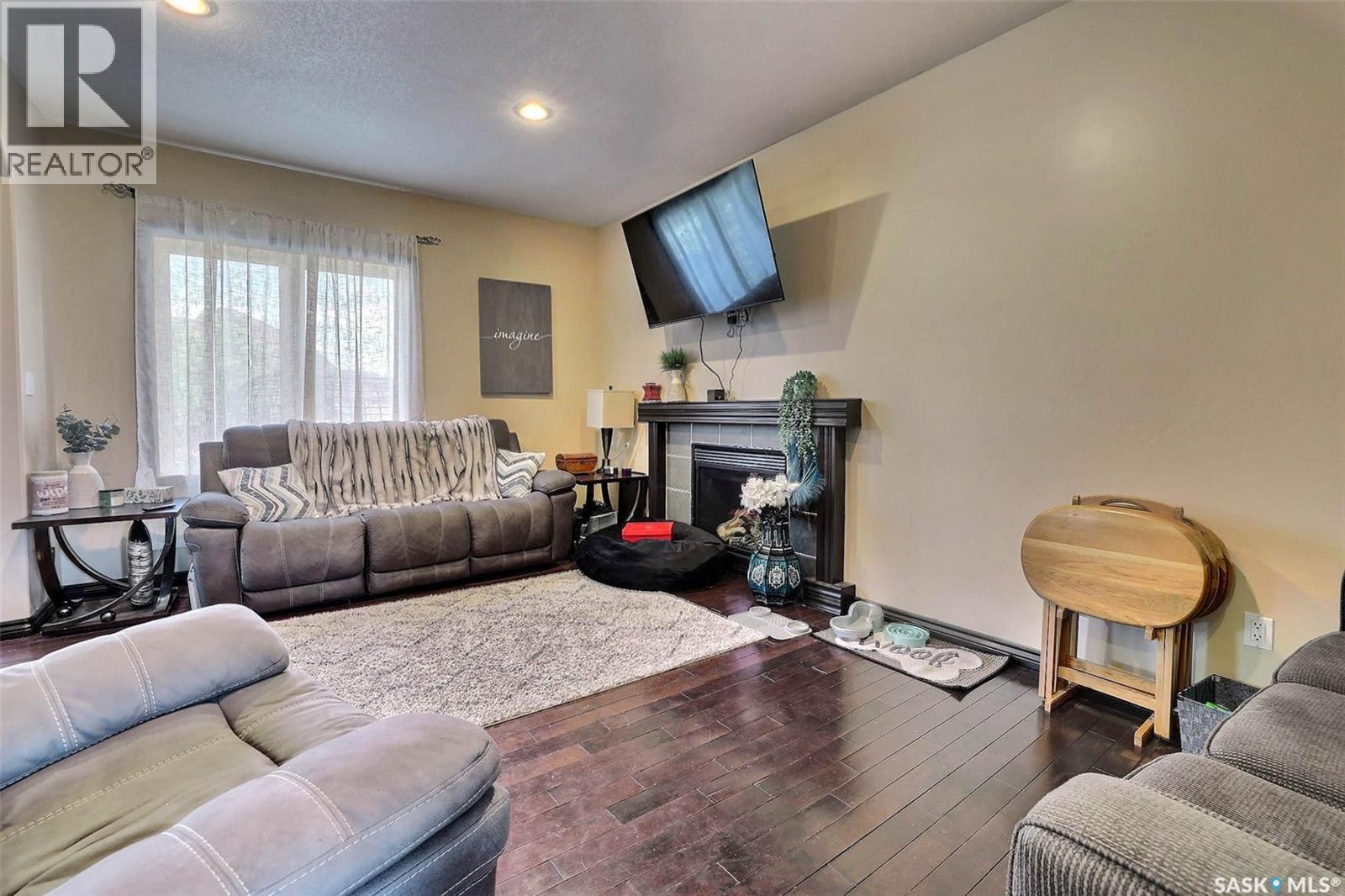 71 Fairway CRESCENT - 7