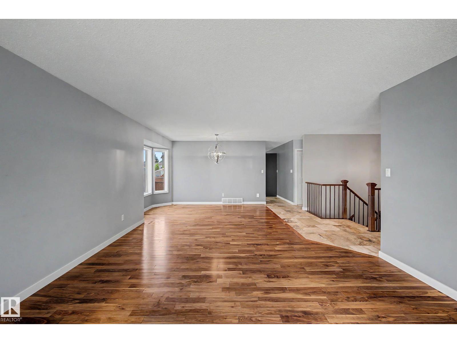 90 DUFFERIN ST - Image 15