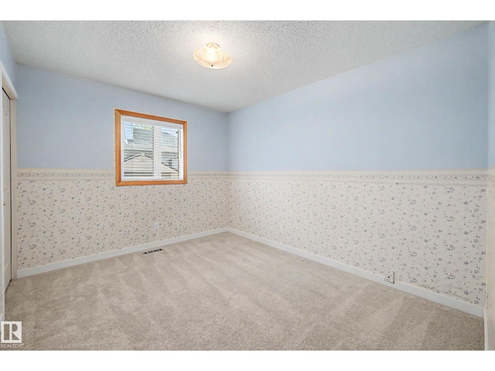 90 DUFFERIN ST - Image 36