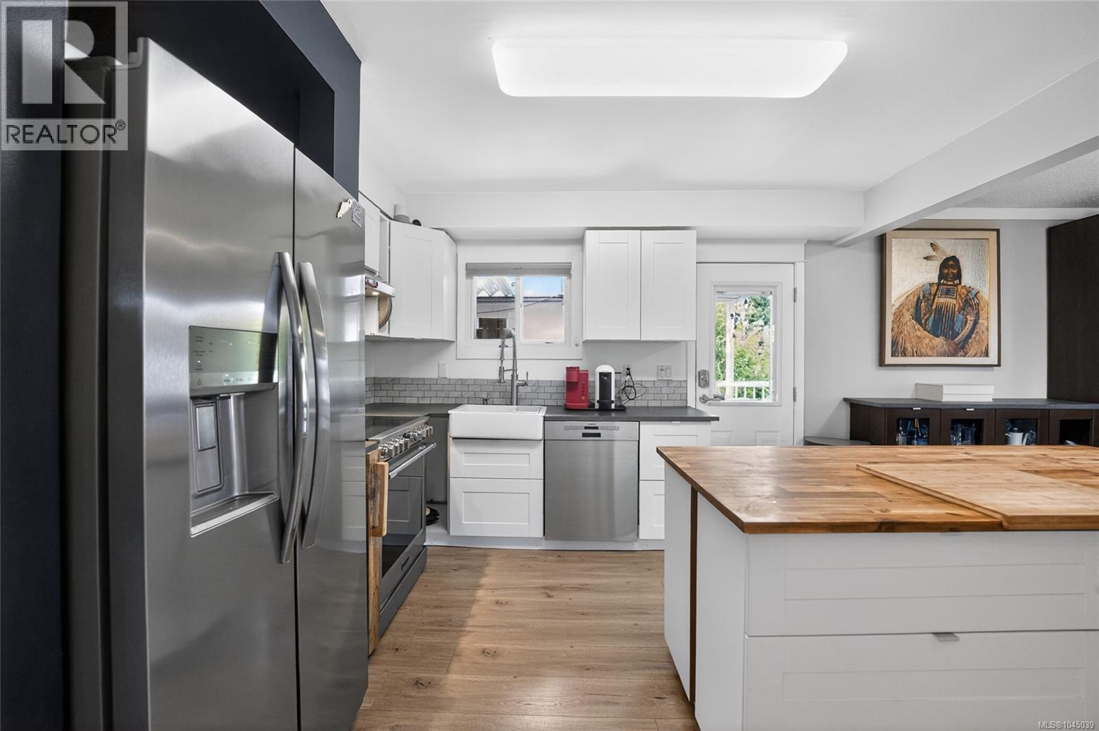439 Stirling Ave - 16