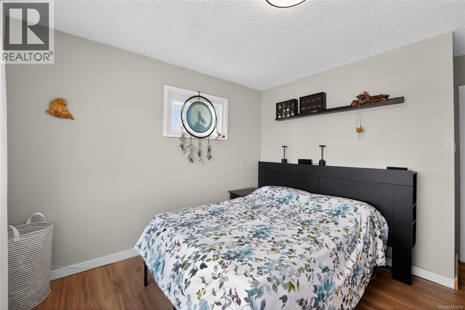 439 Stirling Ave - Image 27