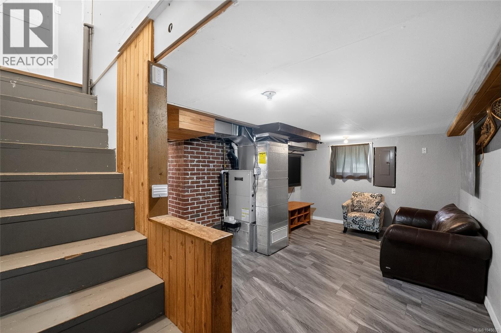 439 Stirling Ave - 29