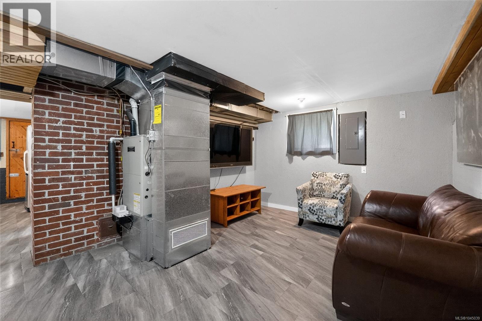 439 Stirling Ave - 31