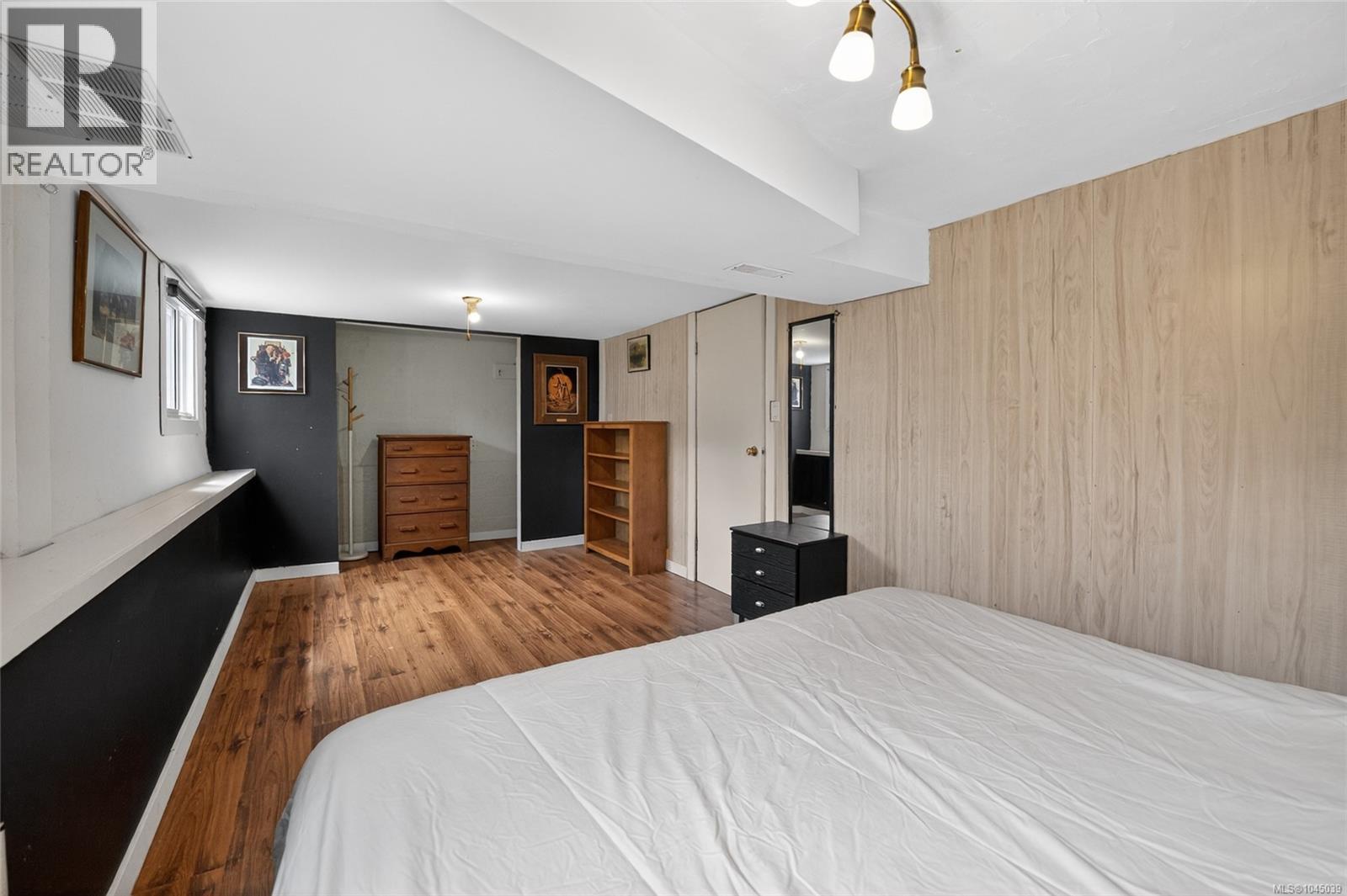 439 Stirling Ave - 39