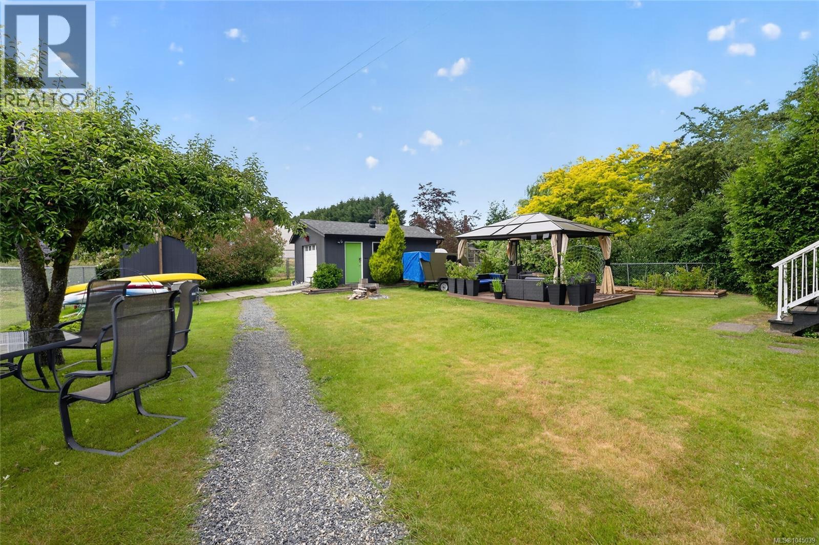 439 Stirling Ave - 46