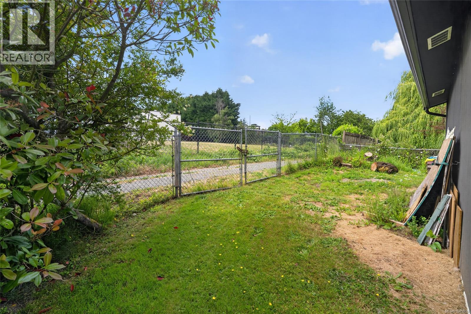 439 Stirling Ave - 47
