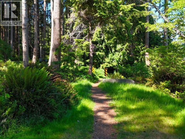 1630 SAVARY ISLAND RD, Savary Island