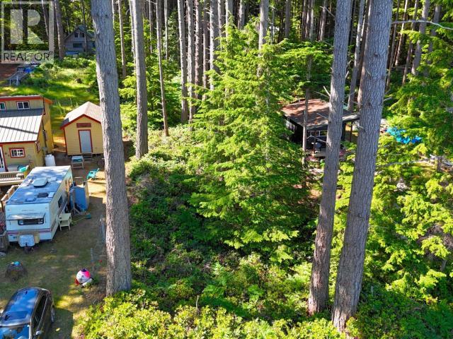 1630 SAVARY ISLAND RD, Savary Island