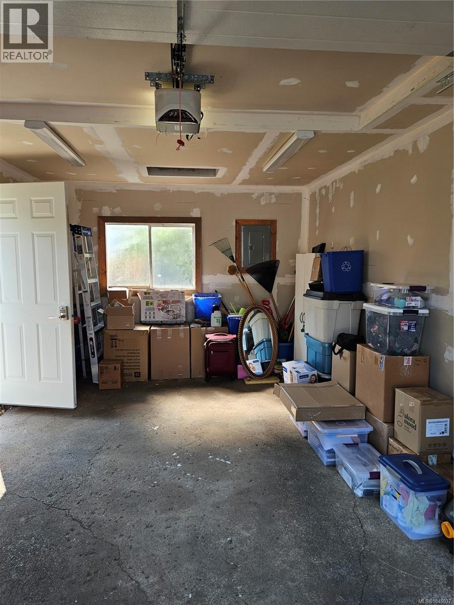 3764 5th Ave - 7