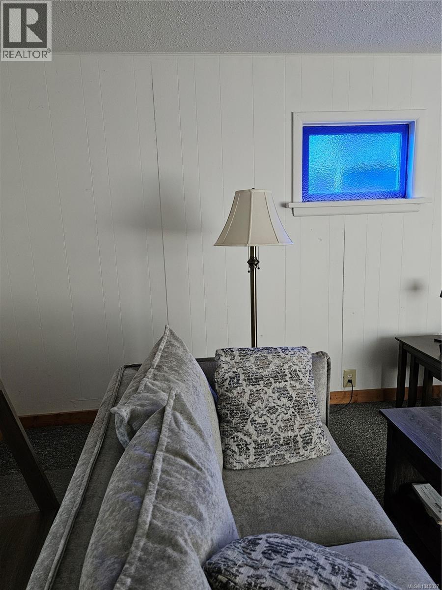 3764 5th Ave - Image 12