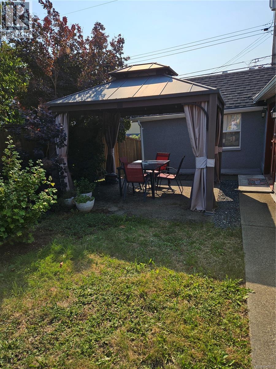 3764 5th Ave - Image 6