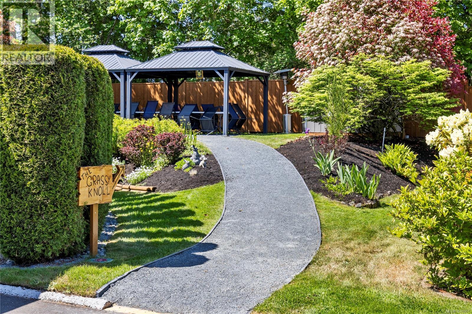 #24 450 Bay Ave - Image 12