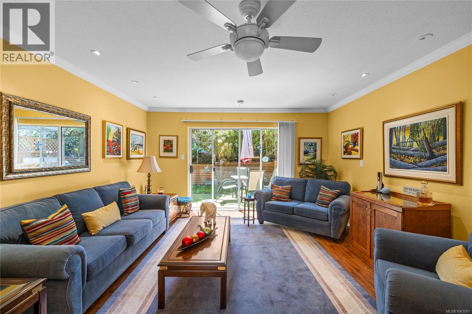 #24 450 Bay Ave - 2