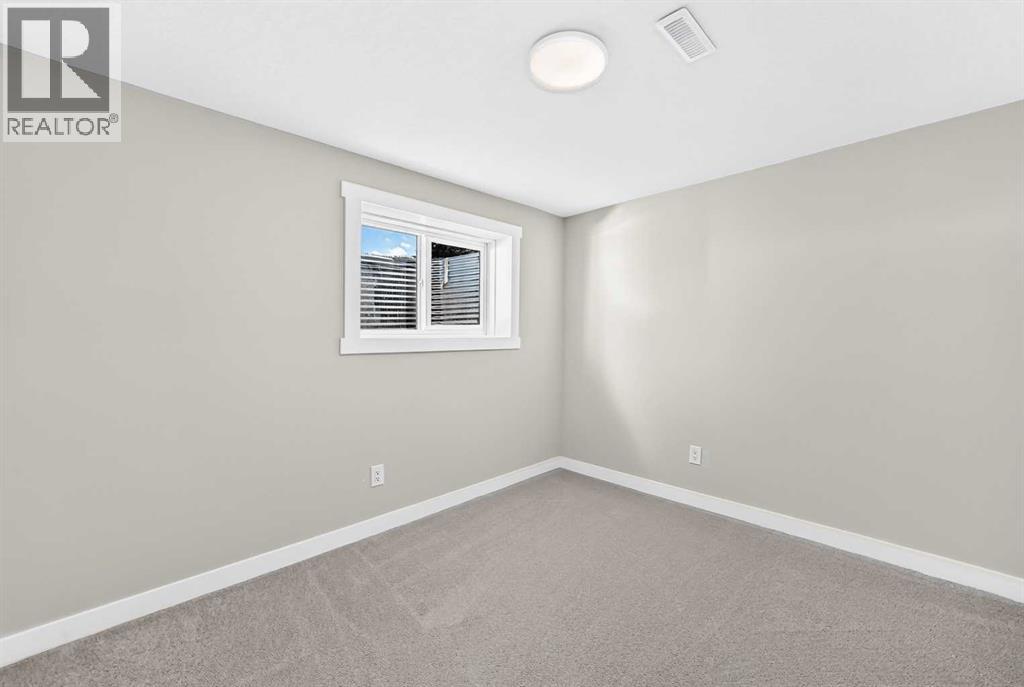 704 Malvern Drive NE - 35