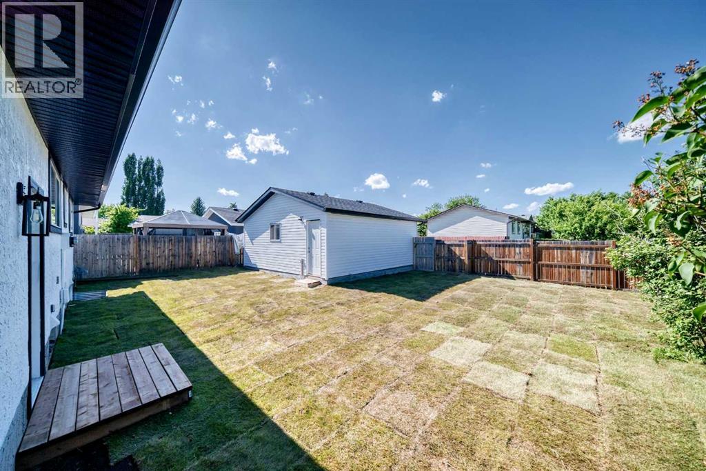 704 Malvern Drive NE - 41