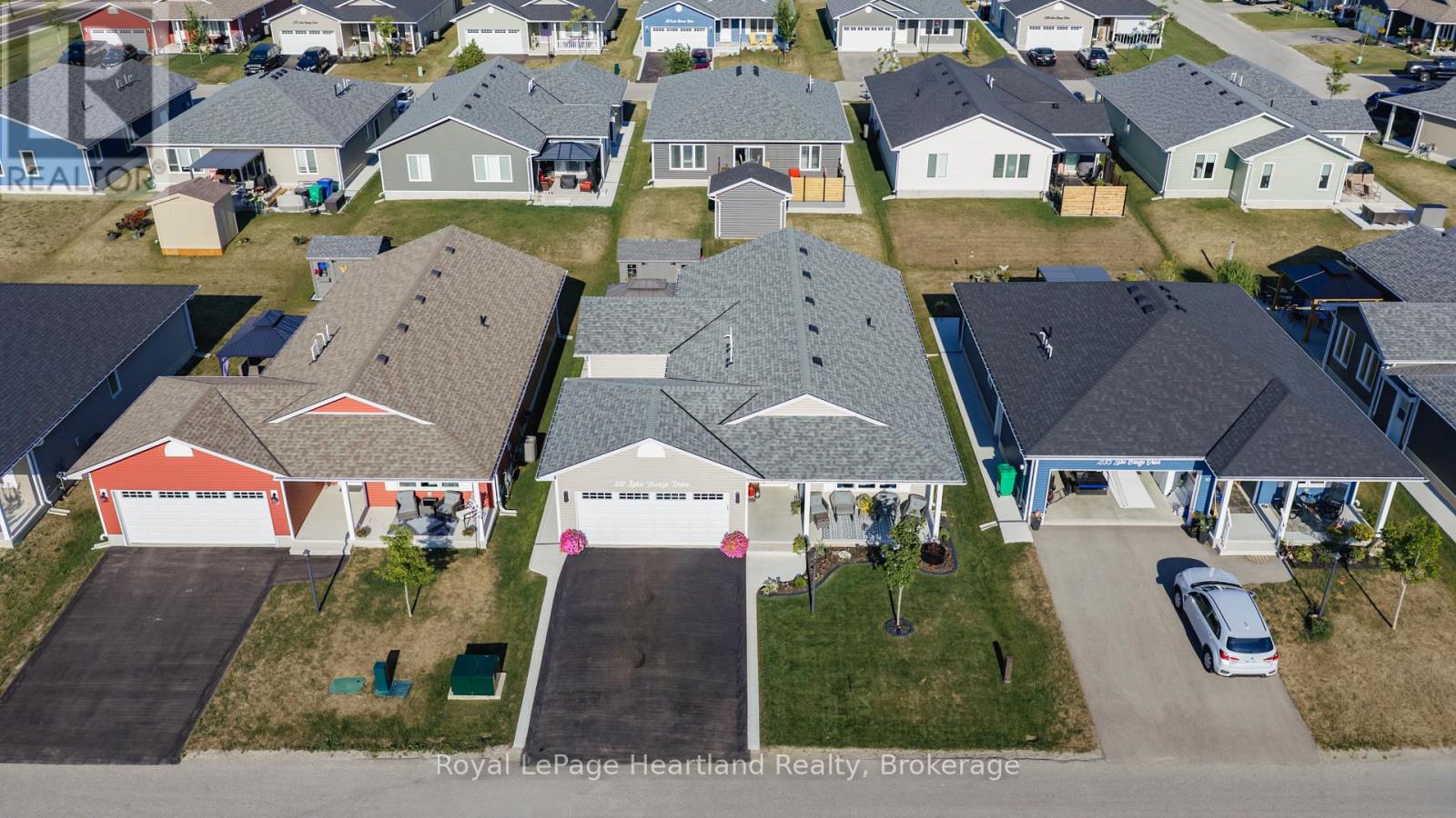 237 LAKE BREEZE DRIVE - Image 37