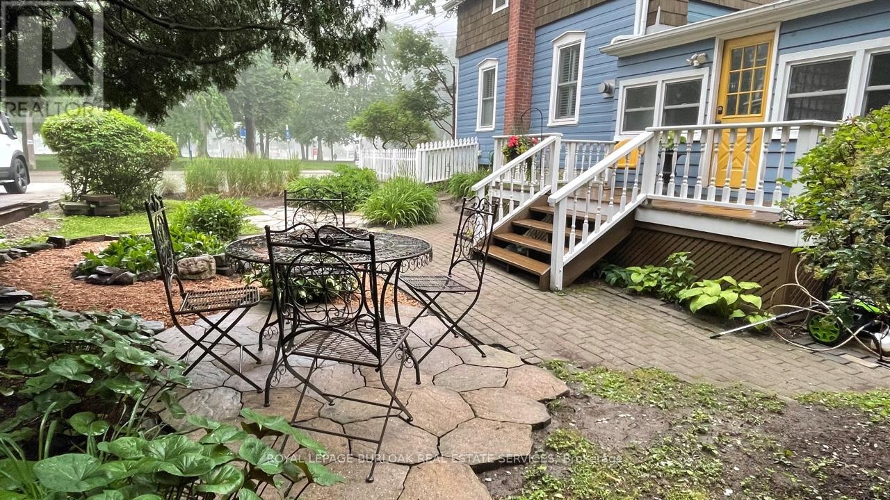 455 NELSON AVENUE - 25