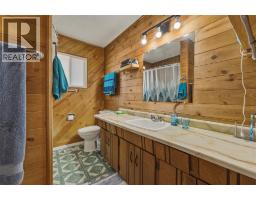 3343 Belaire Drive, Armstrong, BC V4Y0K1 Photo 13
