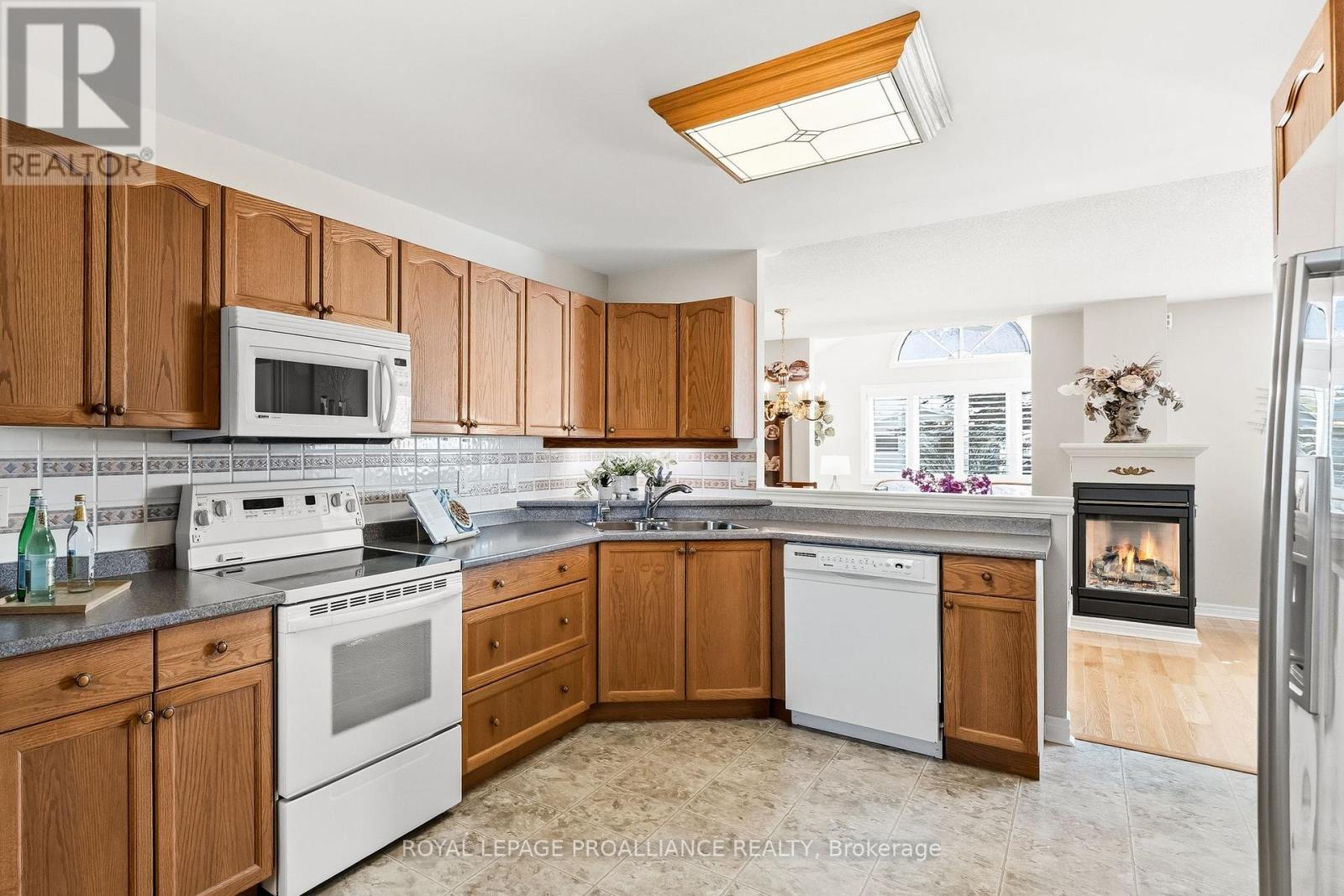 8 SANDPIPER WAY - Image 26