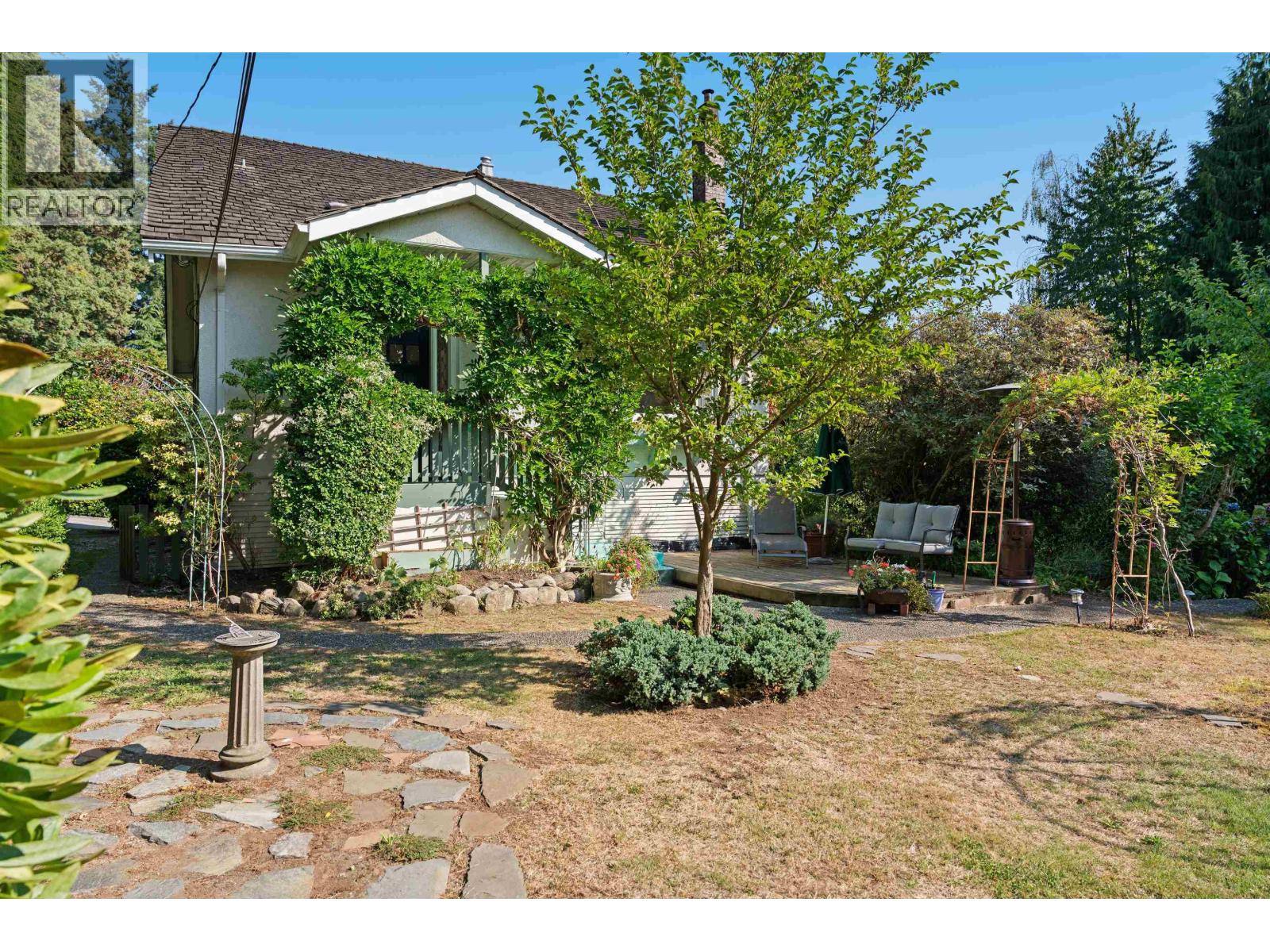 1376 11TH STREET, West Vancouver