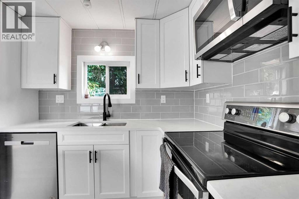 64 Huntwell Way NE - 4