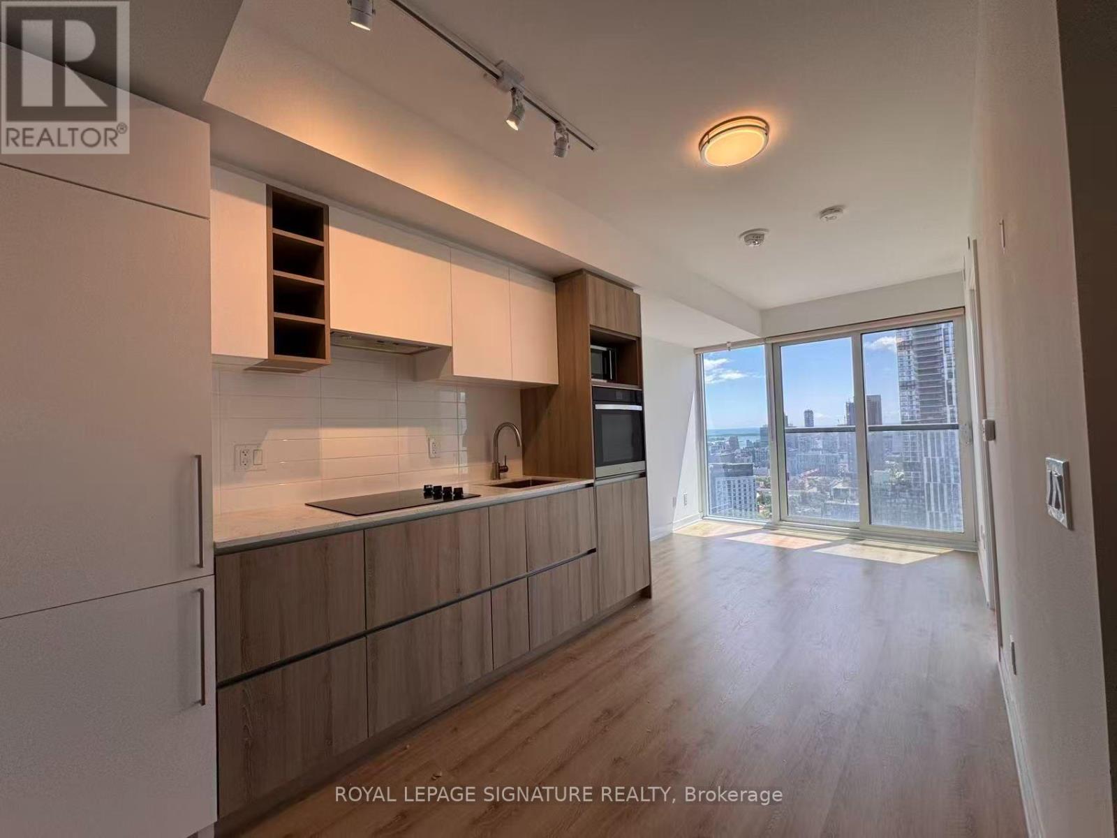 Photo of 319 Jarvis Street
