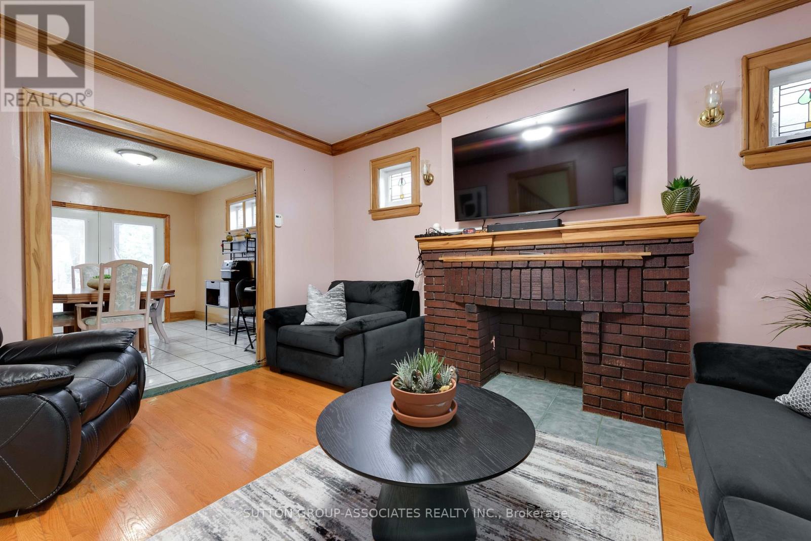 219 ATLAS AVENUE - 8