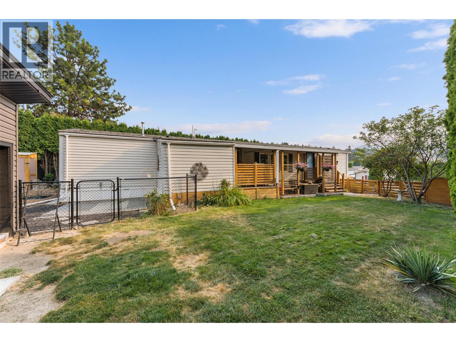 #12 610 Katherine Road - 25