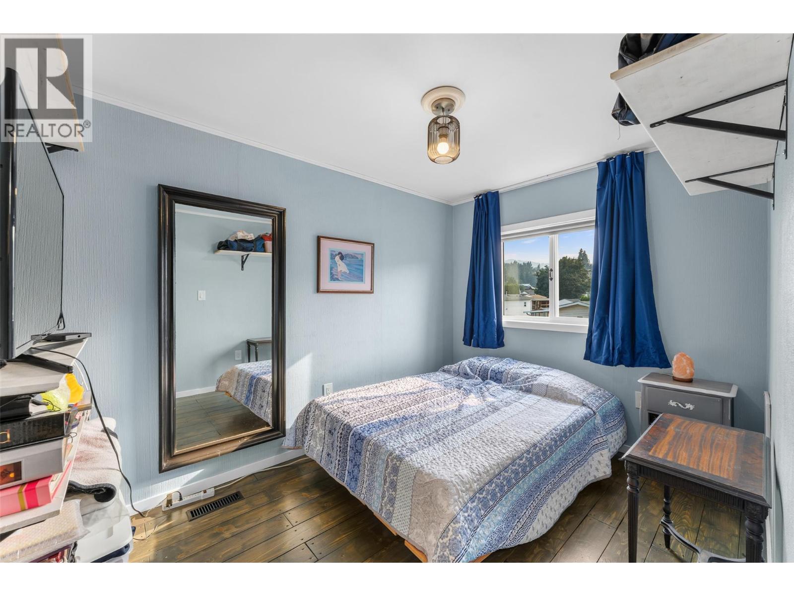#12 610 Katherine Road - 16